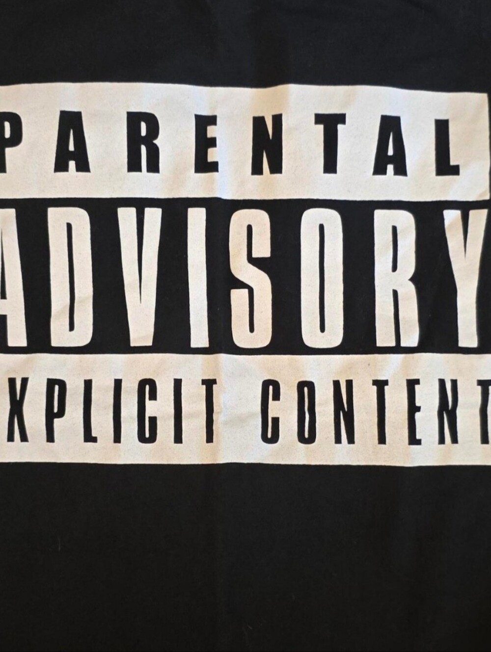 ‼️SOLD ON DEPOP‼️ 'Parental Advisory Explicit Content' Graphic Tee - Picture 2 of 5